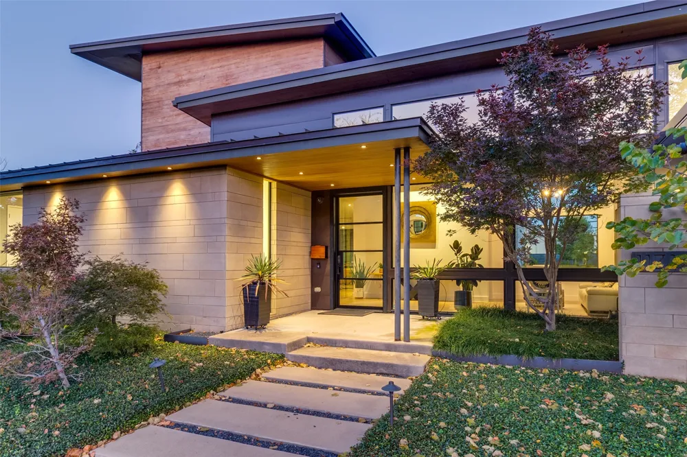 11712 Jamestown Road Dallas, TX 75230
