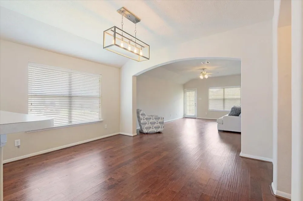 3811 Juniper Meadows Lane Houston, TX 77053