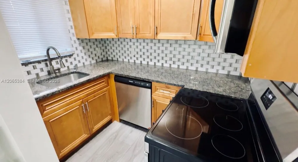 6625 Winfield Blvd #4-D Margate, FL 33063