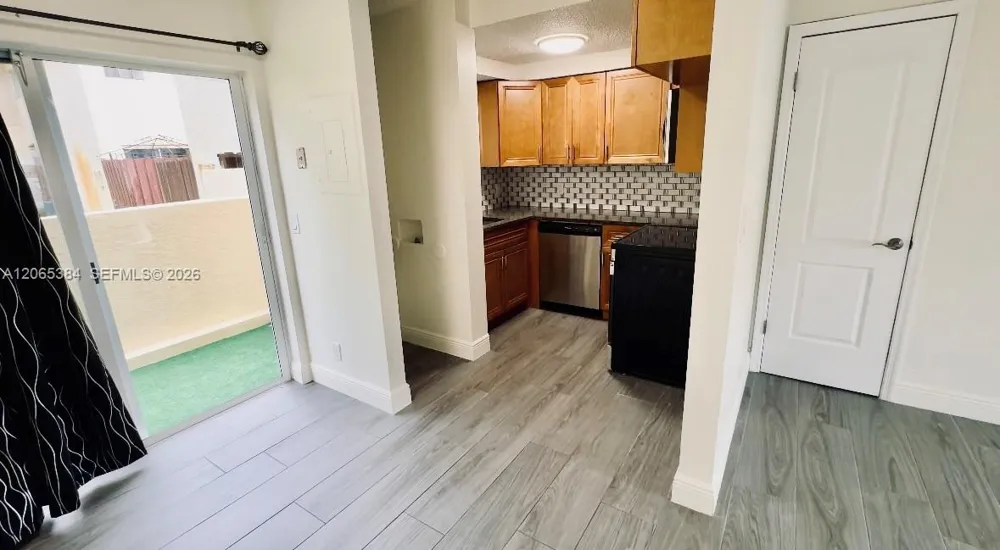6625 Winfield Blvd #4-D Margate, FL 33063