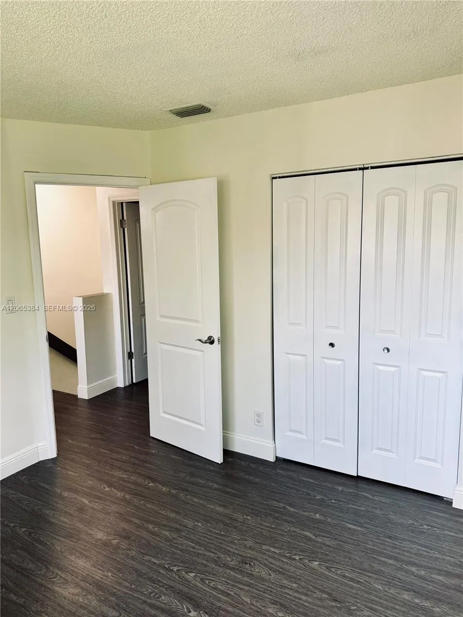 6625 Winfield Blvd #4-D Margate, FL 33063