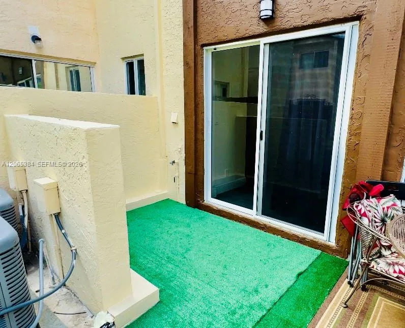 6625 Winfield Blvd #4-D Margate, FL 33063
