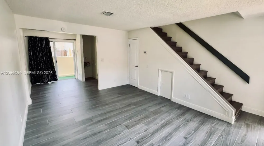 6625 Winfield Blvd #4-D Margate, FL 33063
