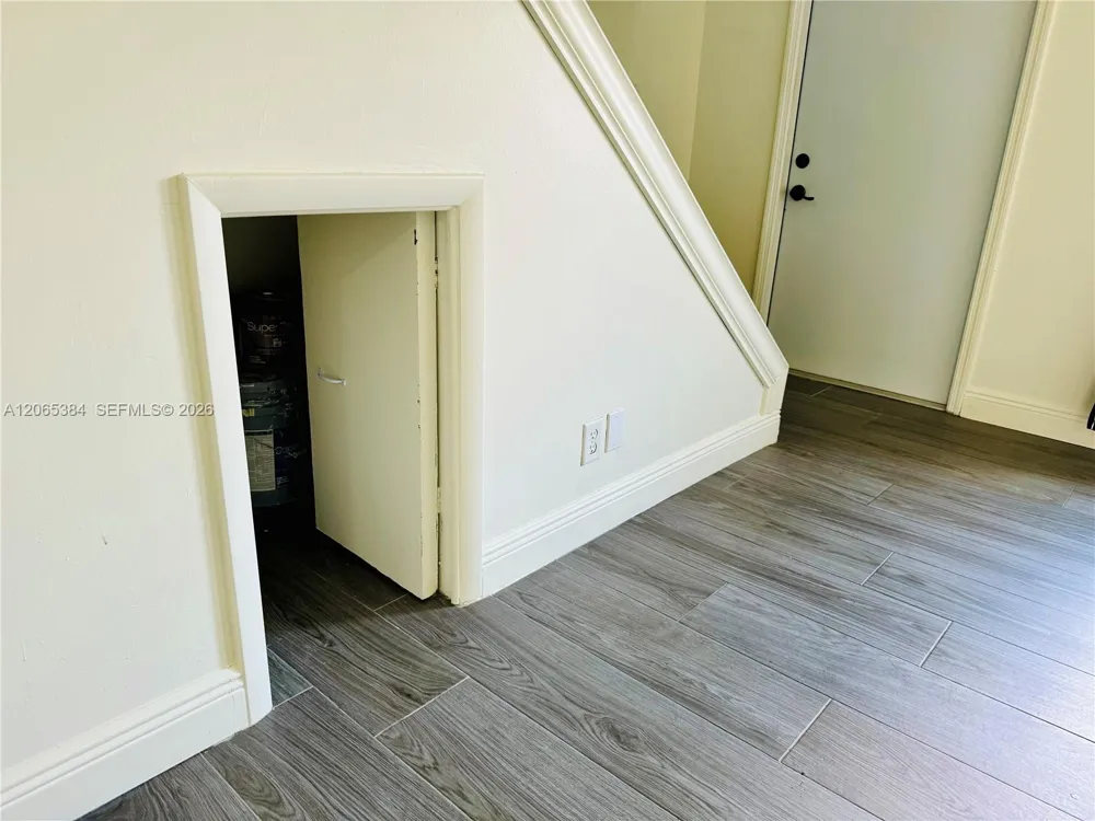 6625 Winfield Blvd #4-D Margate, FL 33063