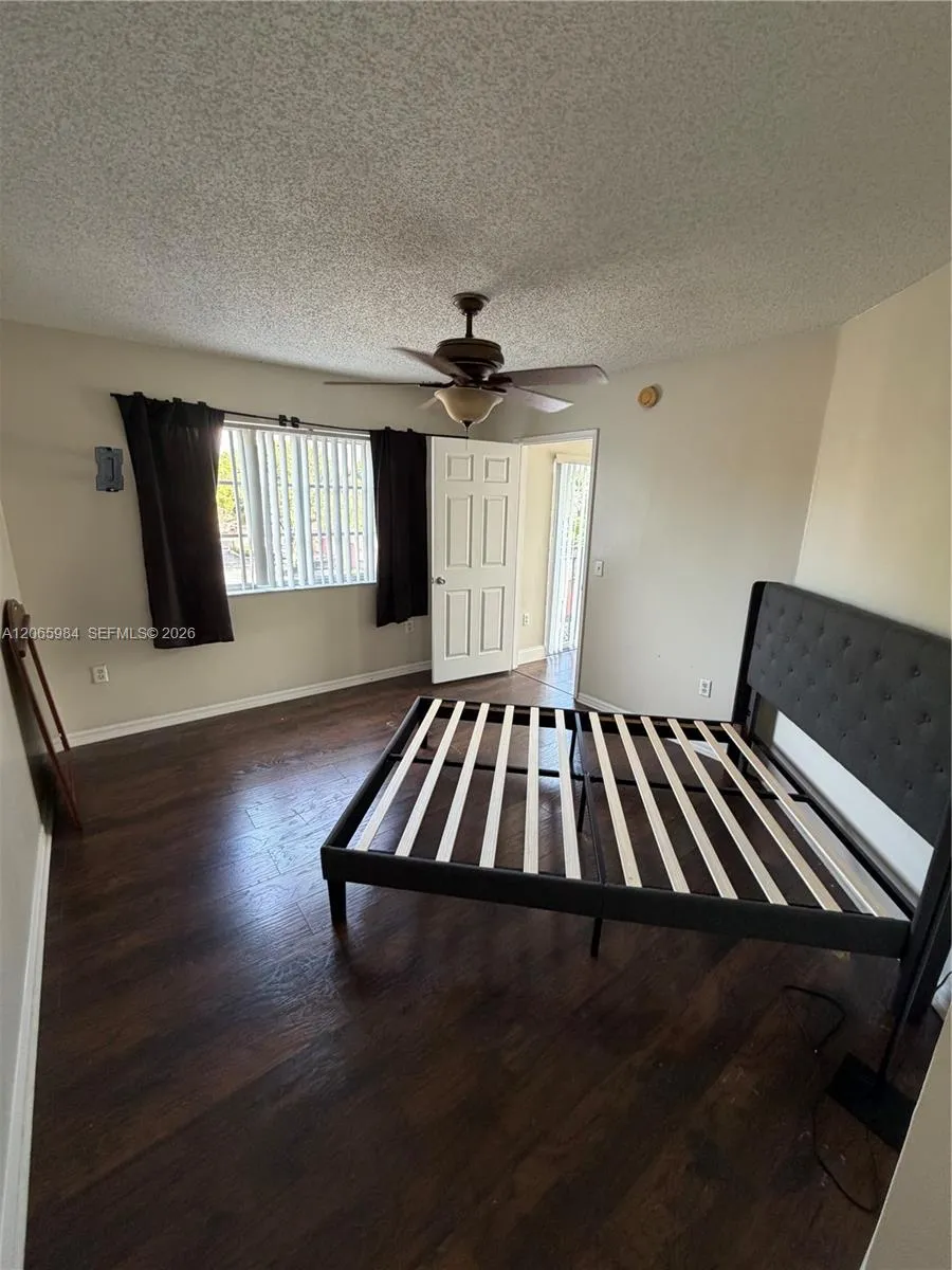 2427 Centergate Dr #301 Miramar, FL 33025