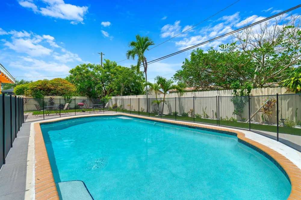 6767 Massachusetts Drive Lake Worth, FL 33462