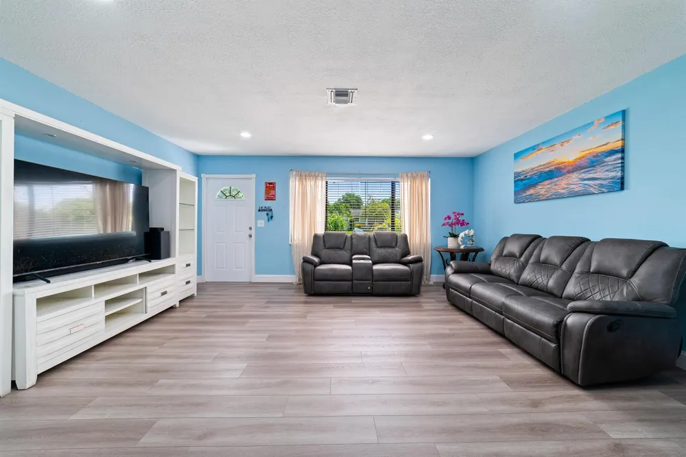 6767 Massachusetts Drive Lake Worth, FL 33462