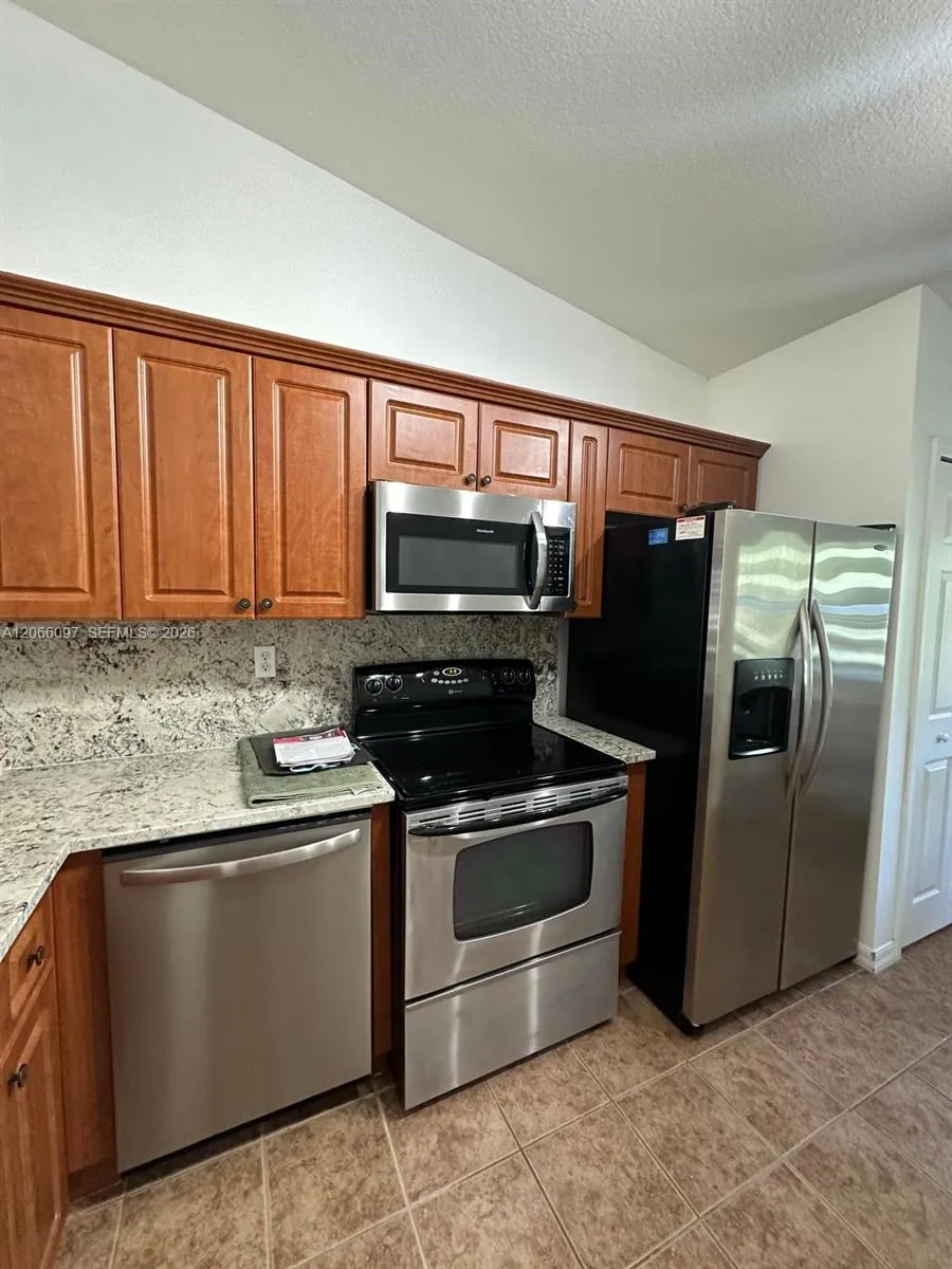 2920 SE 12th Rd #203-30 Homestead, FL 33035