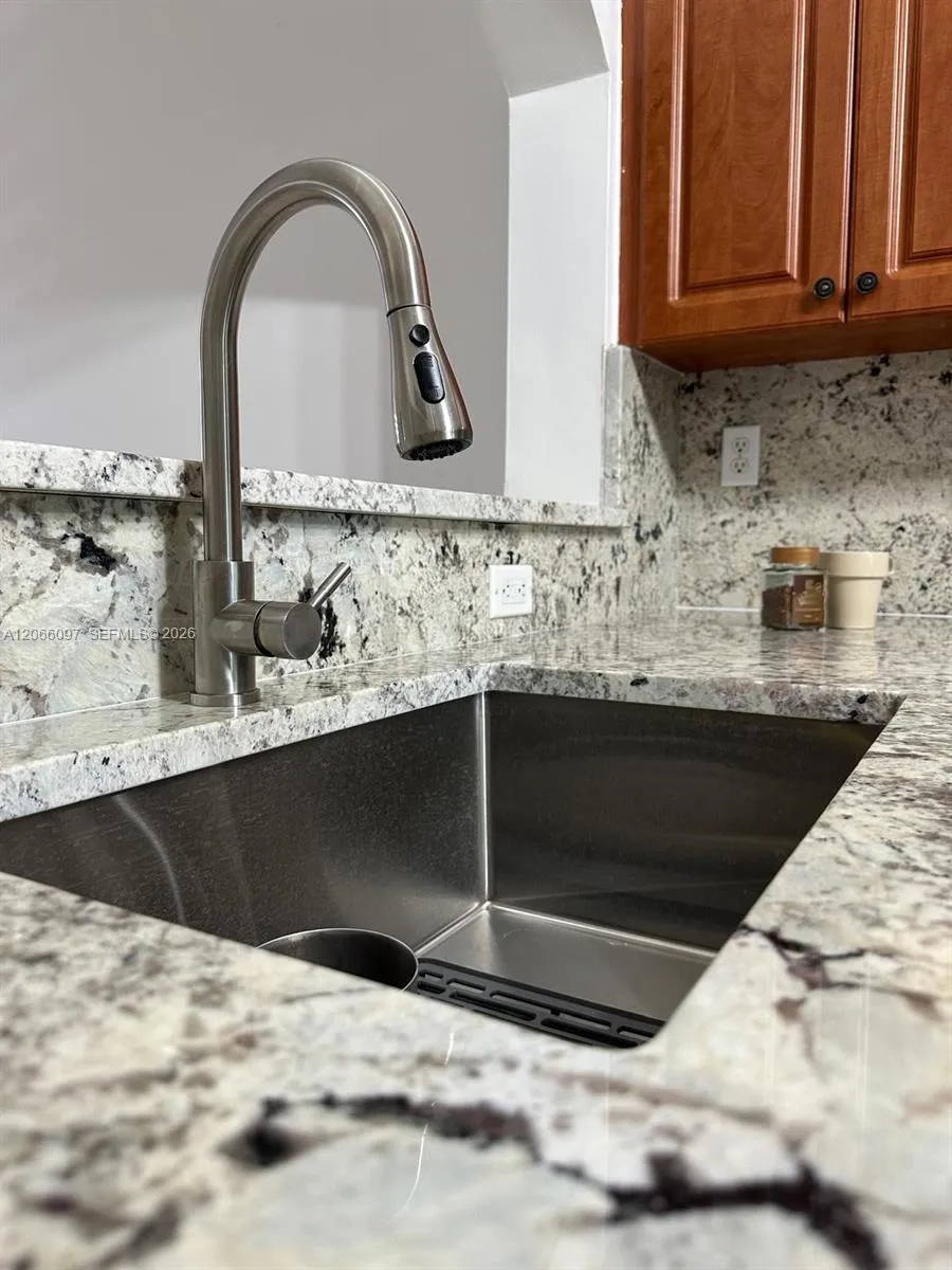 2920 SE 12th Rd #203-30 Homestead, FL 33035