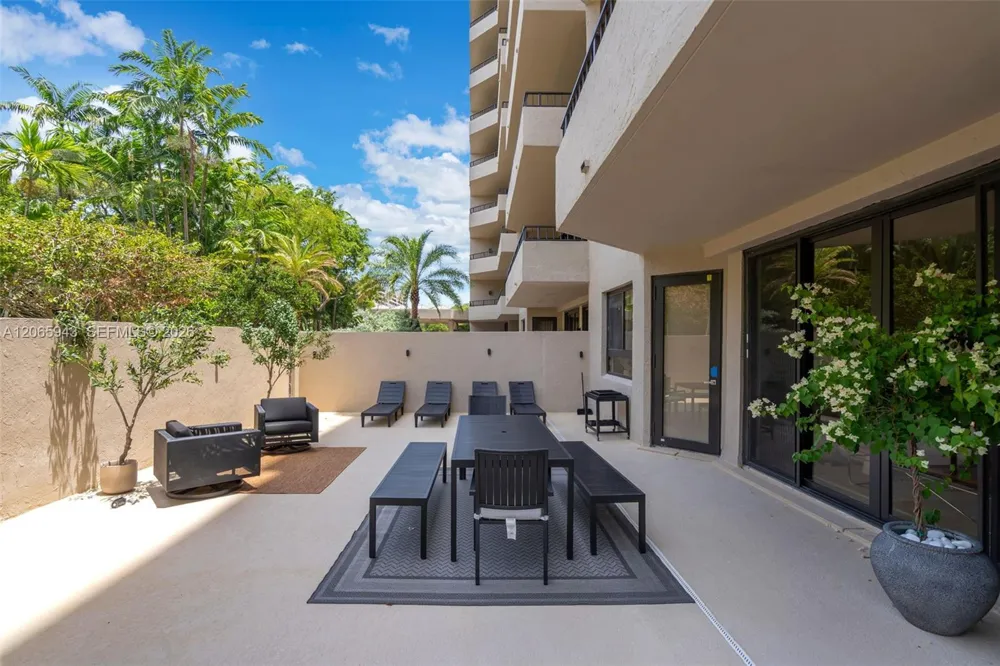 151 Crandon Blvd #138 Key Biscayne, FL 33149