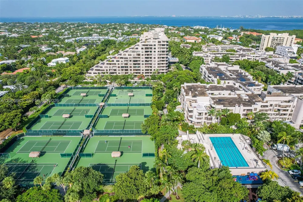 151 Crandon Blvd #138 Key Biscayne, FL 33149