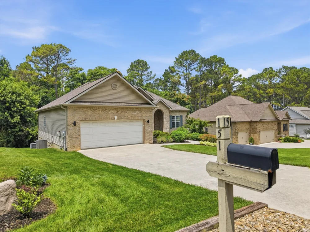 151 Coyatee Cir Loudon, TN 37774