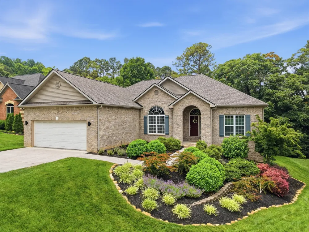 151 Coyatee Cir Loudon, TN 37774