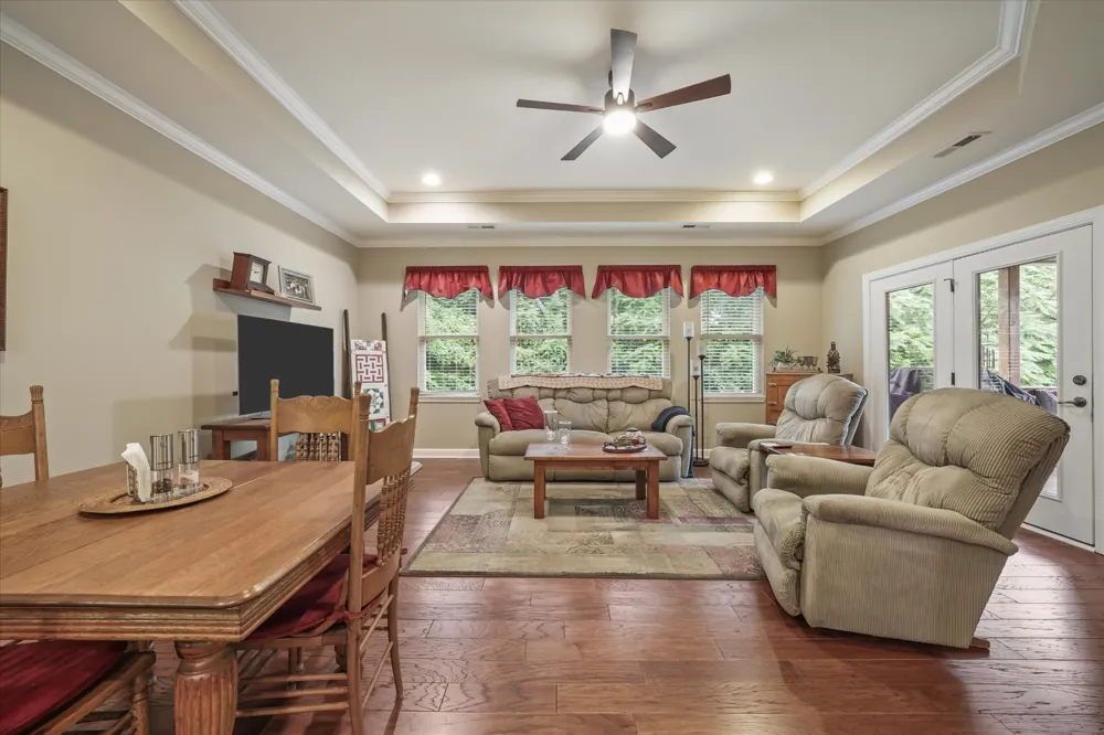 151 Coyatee Cir Loudon, TN 37774