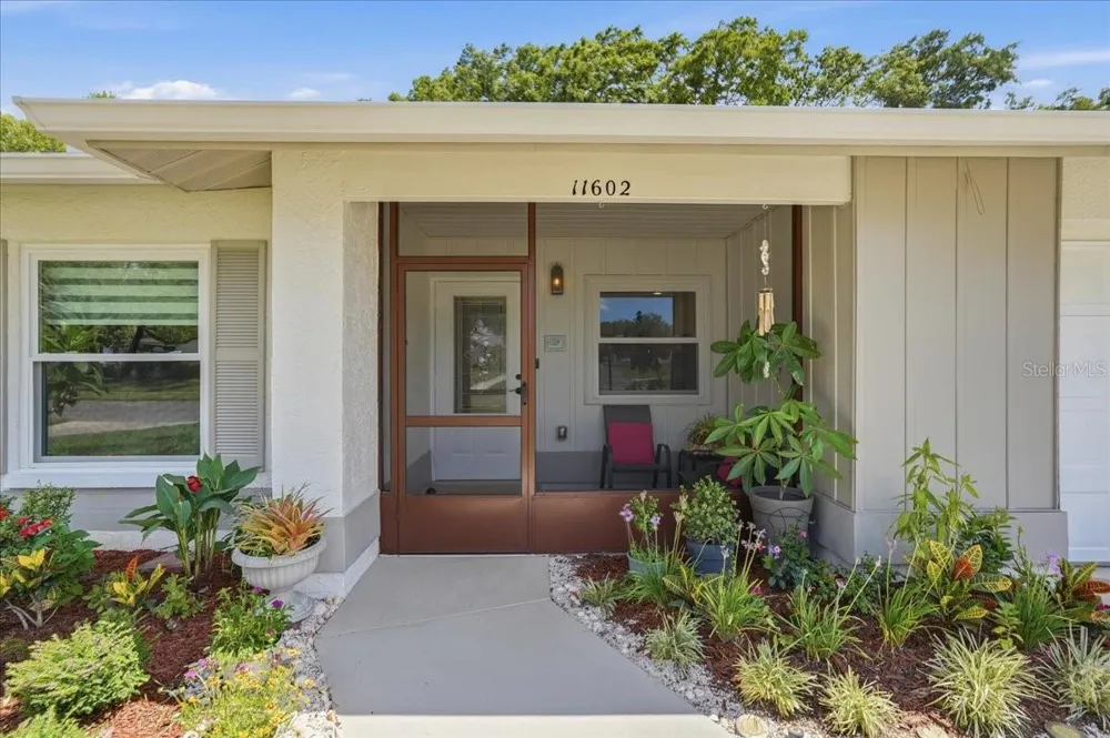 11602 WHITE ASH DRIVE New Port Richey, FL 34654