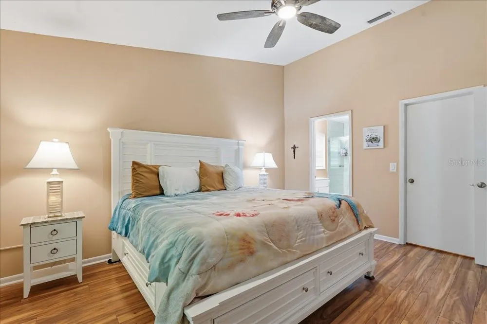 11602 WHITE ASH DRIVE New Port Richey, FL 34654