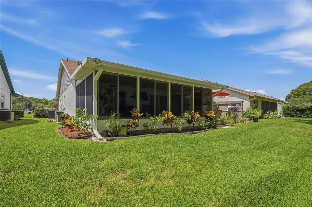 11602 WHITE ASH DRIVE New Port Richey, FL 34654