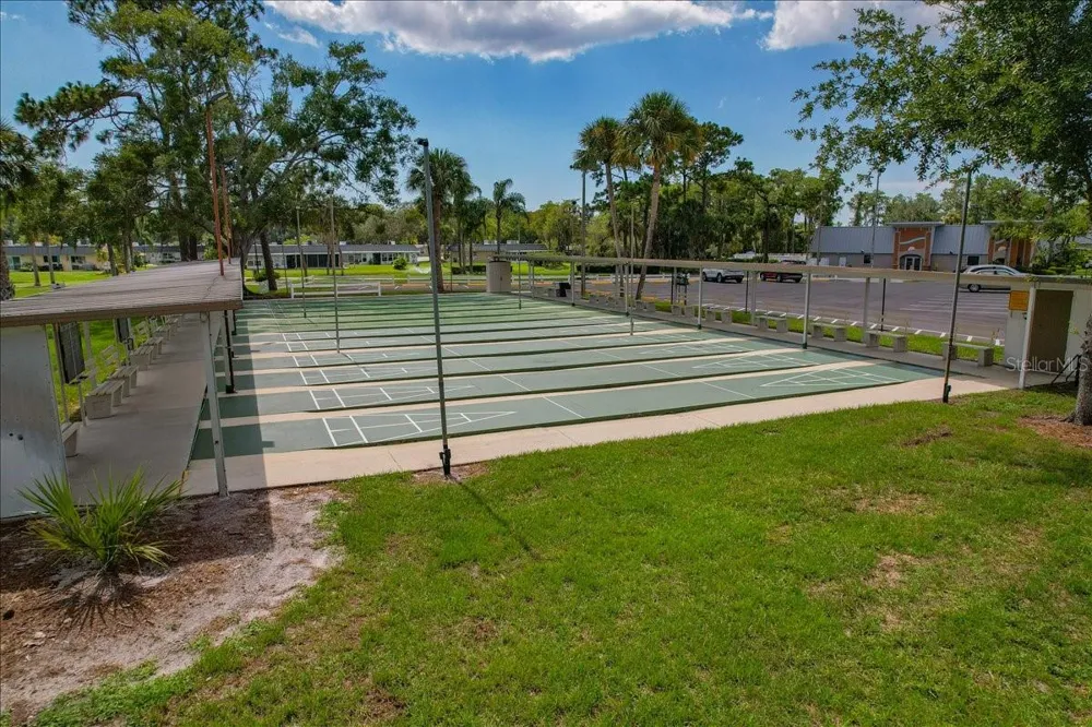 11602 WHITE ASH DRIVE New Port Richey, FL 34654