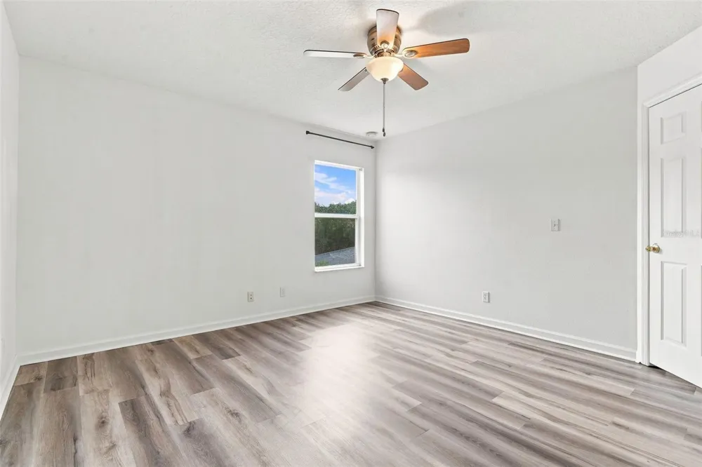 809 WYNBROOK LANE Deland, FL 32724
