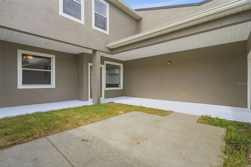 809 WYNBROOK LANE Deland, FL 32724