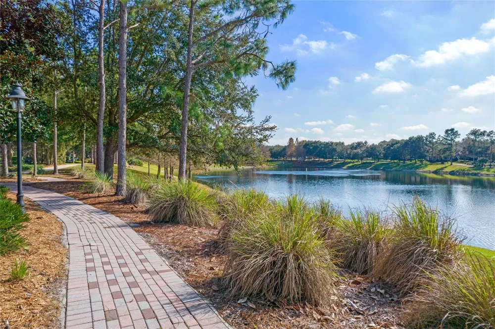 809 WYNBROOK LANE Deland, FL 32724