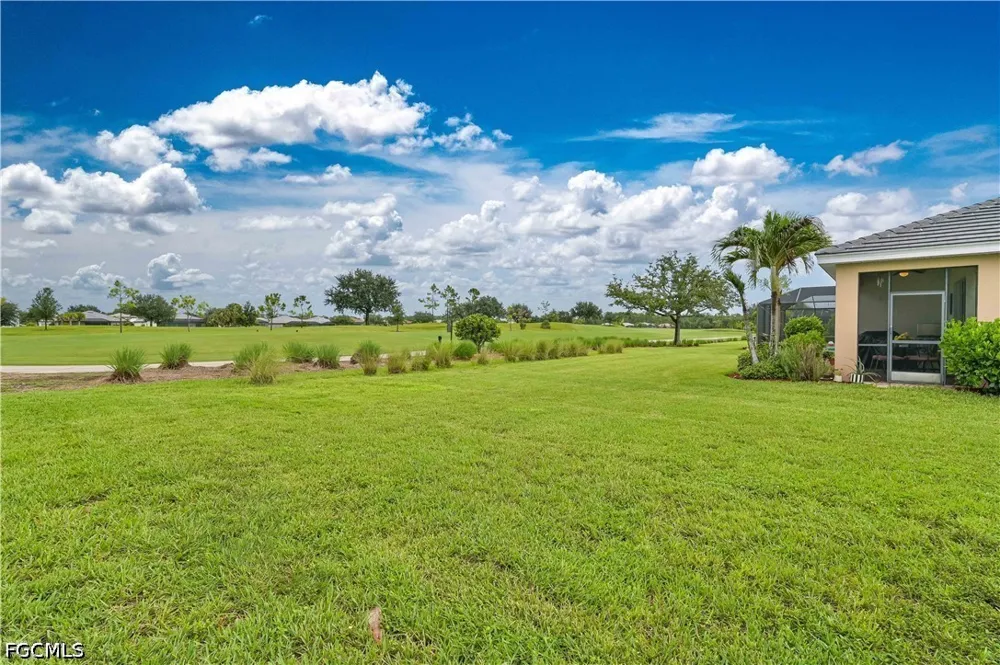 Walnut Grove Lane Alva, FL 33920