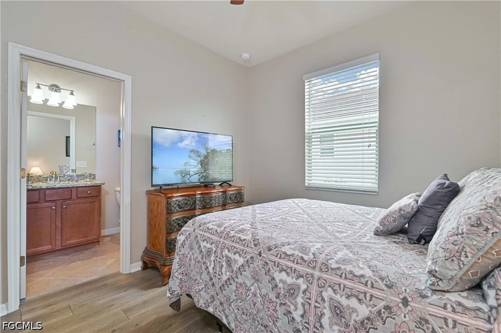 Walnut Grove Lane Alva, FL 33920