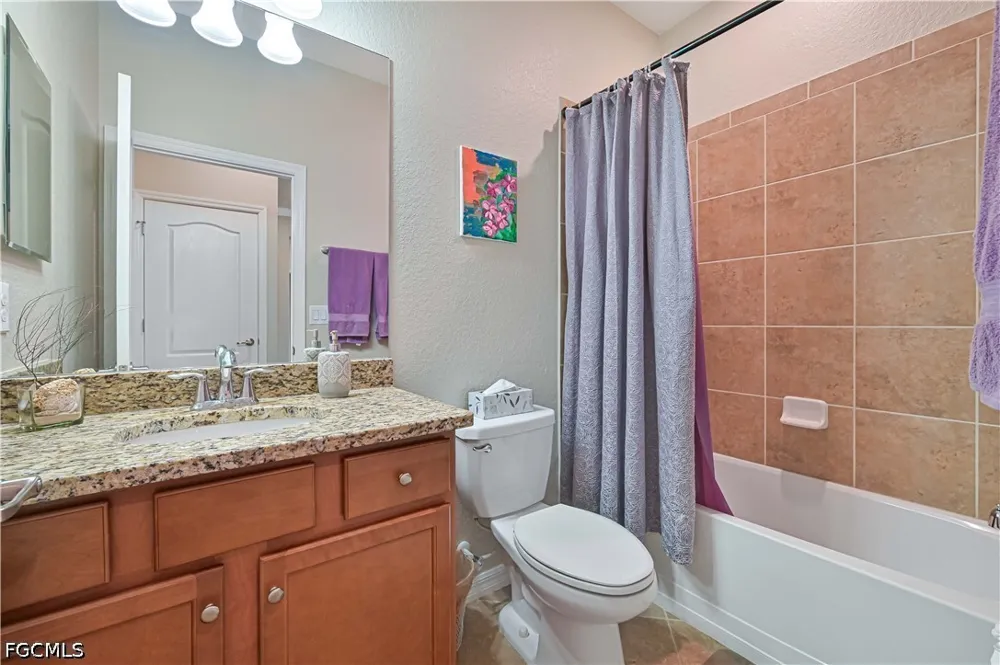 Walnut Grove Lane Alva, FL 33920