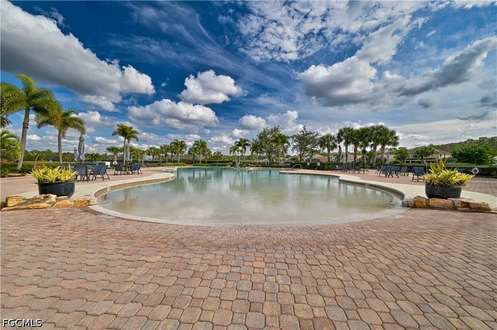 Walnut Grove Lane Alva, FL 33920
