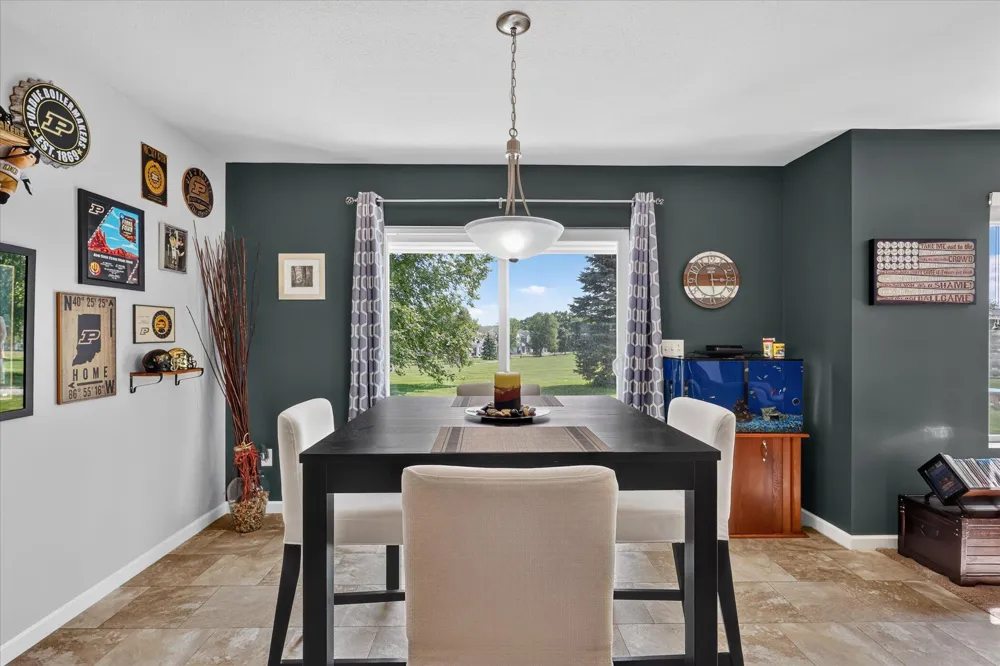 1314 Highland Hill Lowell, MI 49331