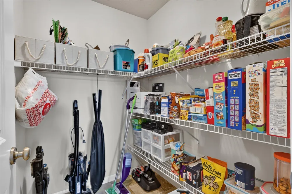 1314 Highland Hill Lowell, MI 49331
