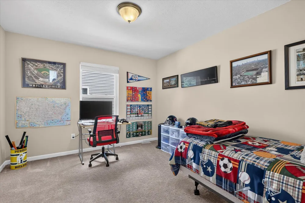 1314 Highland Hill Lowell, MI 49331