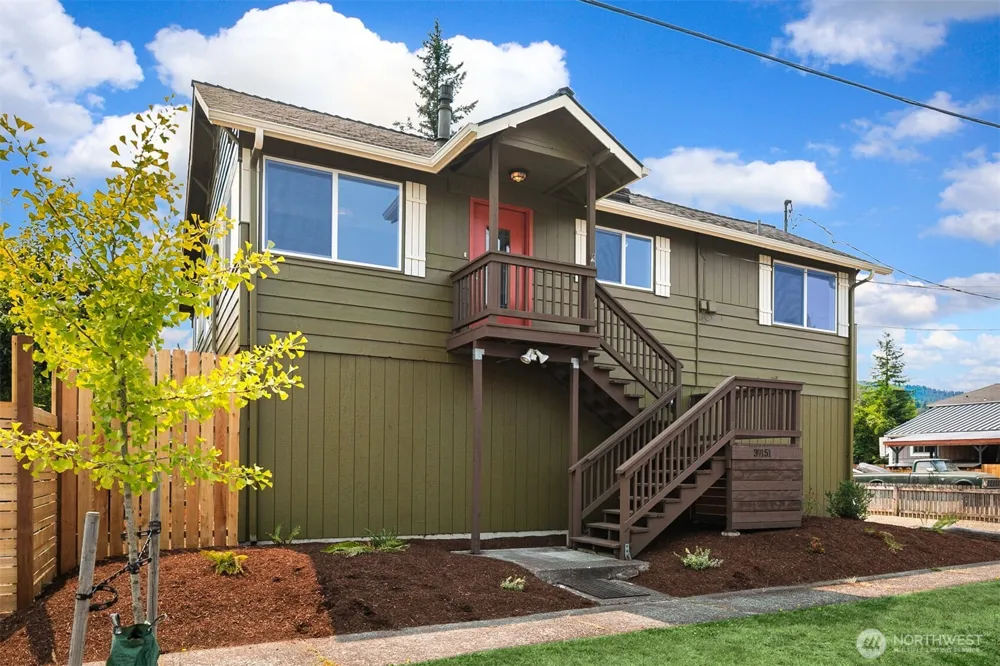 39151 SE Delta Street Snoqualmie, WA 98065