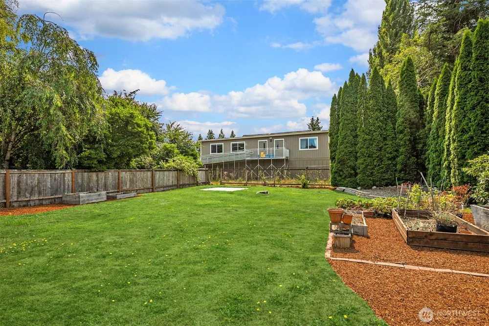 39151 SE Delta Street Snoqualmie, WA 98065
