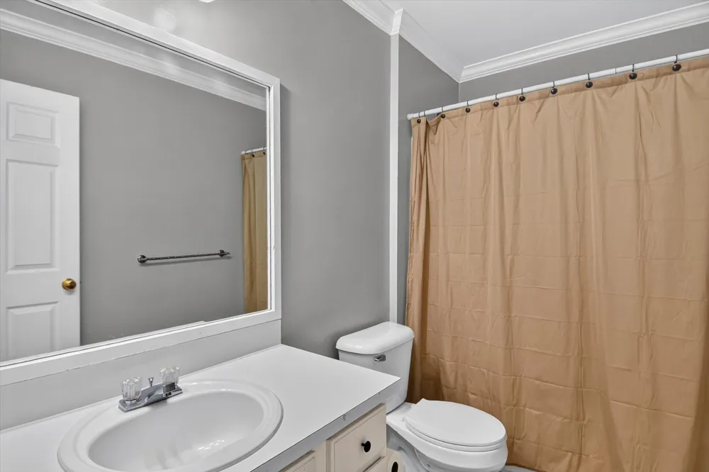 52133 Huntley Avenue New Baltimore City, MI 48047