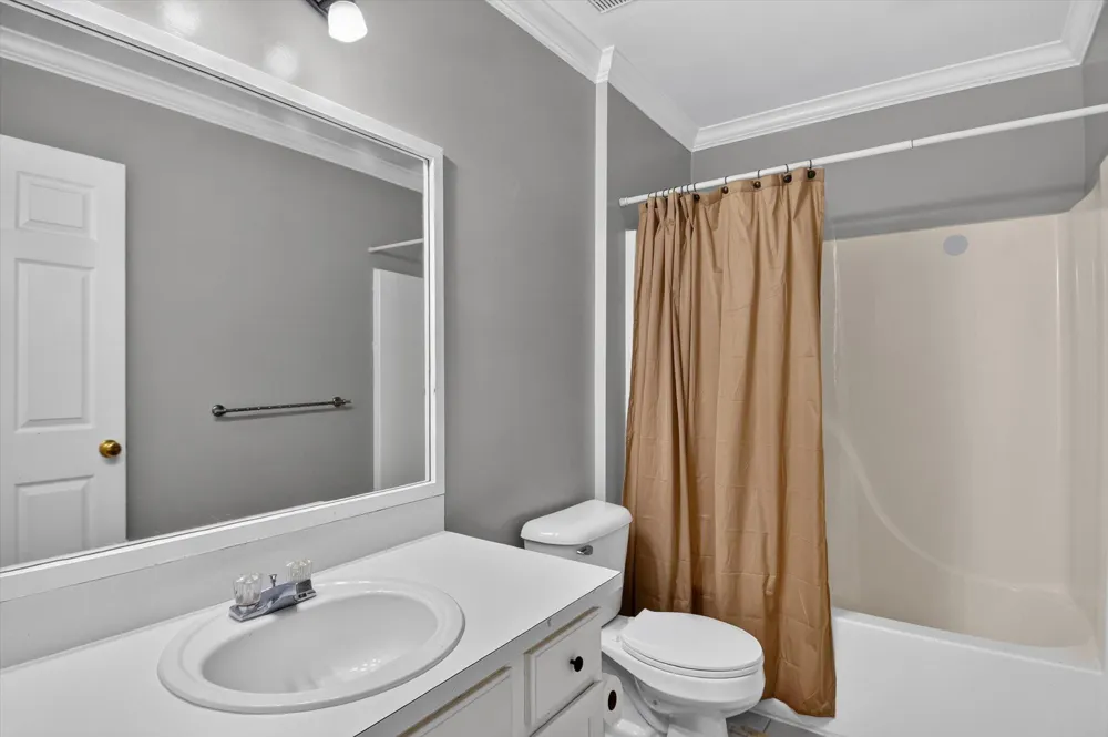 52133 Huntley Avenue New Baltimore City, MI 48047