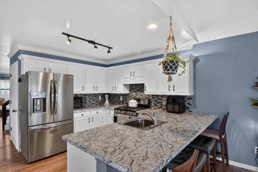 52133 Huntley Avenue New Baltimore City, MI 48047