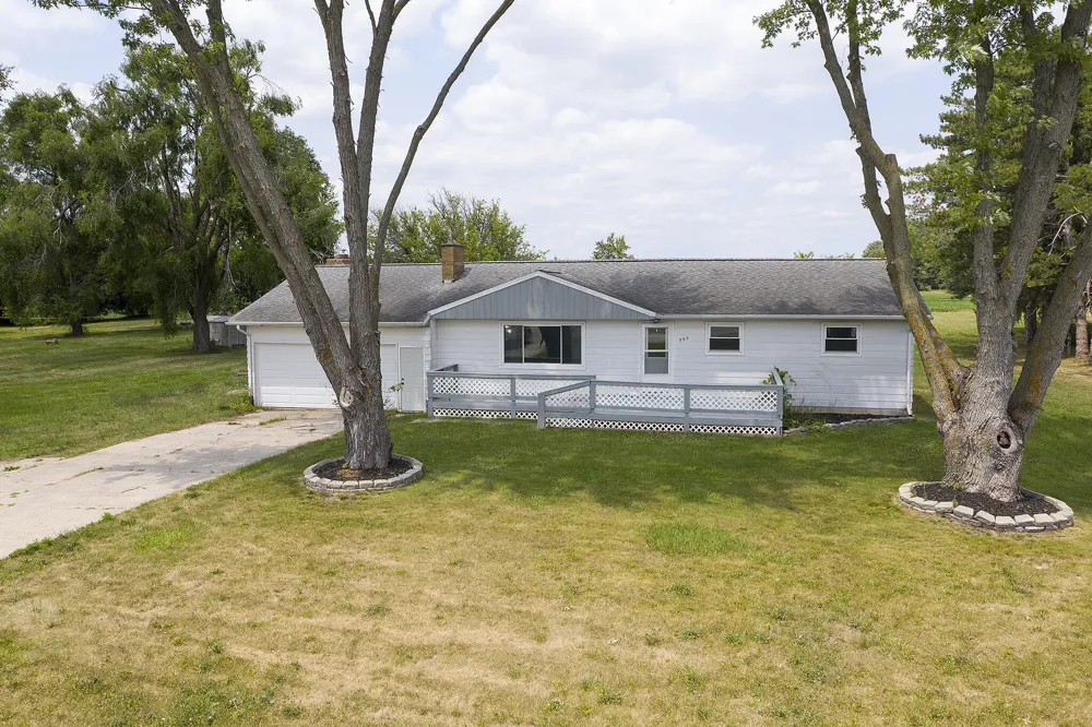 965 E Remus Road Union Charter Township, MI 48858