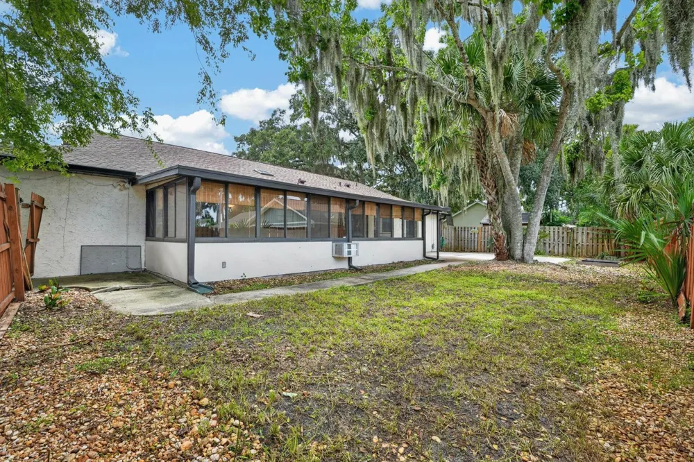475 WOODSTOCK DRIVE Port Orange, FL 32127