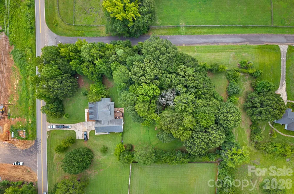 9801 Joe Kerr Road Waxhaw, NC 28173