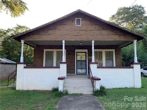 917 Logan Street