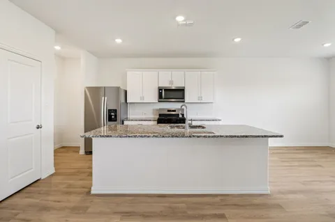 1576 Coldwater Way