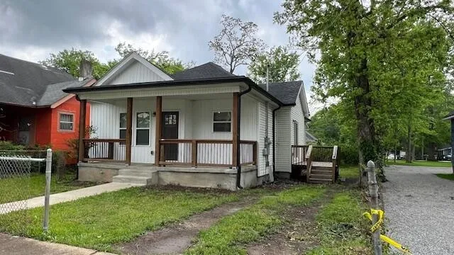 1707 S Beech Street Chattanooga, TN 37404