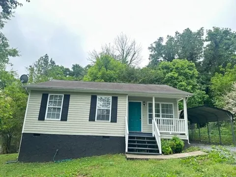 350 Matt Circle SE