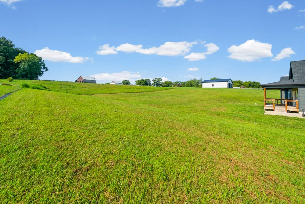 4247 Turnersville Rd Cedar Hill, TN 37032