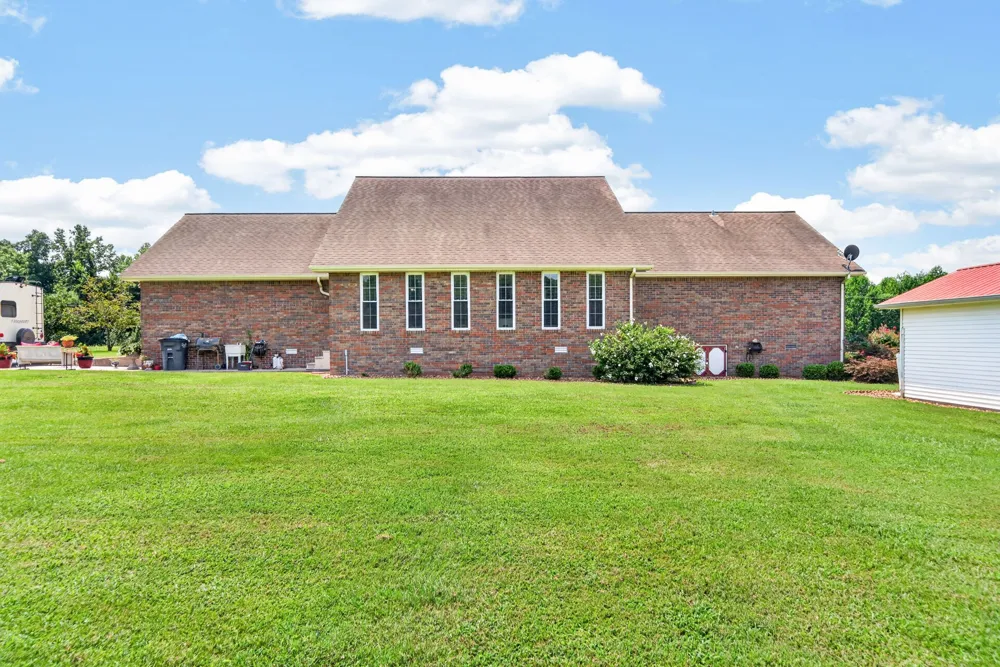 516 Gamaliel Rd Red Boiling Springs, TN 37150