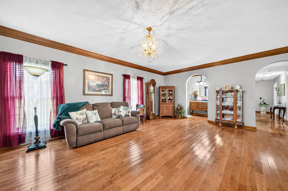 516 Gamaliel Rd Red Boiling Springs, TN 37150