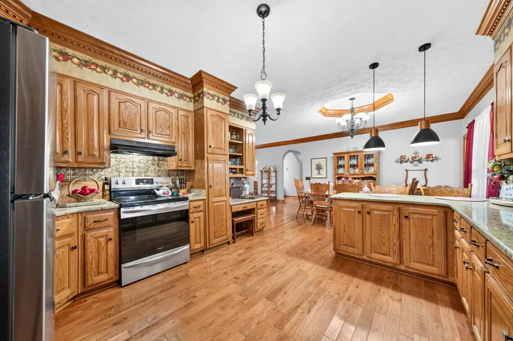 516 Gamaliel Rd Red Boiling Springs, TN 37150