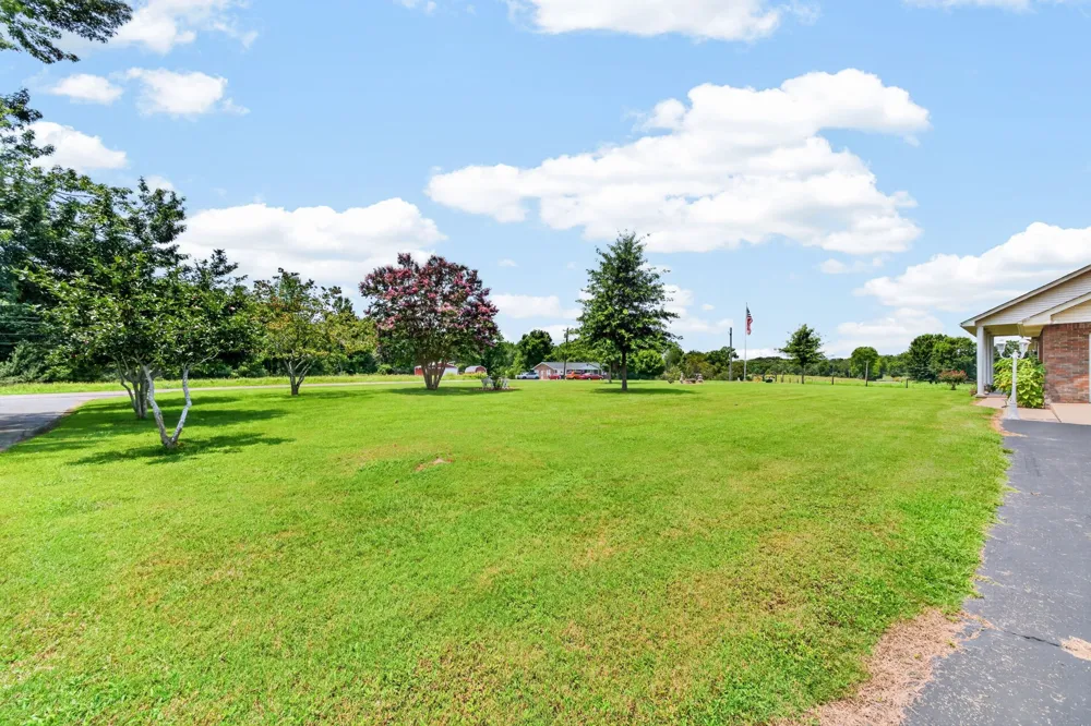 516 Gamaliel Rd Red Boiling Springs, TN 37150