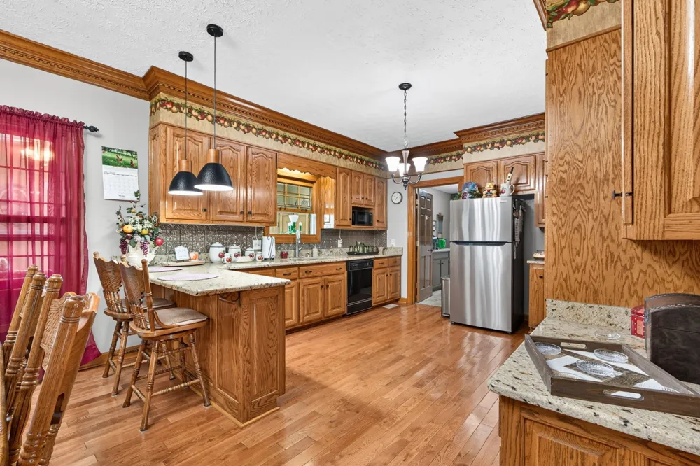 516 Gamaliel Rd Red Boiling Springs, TN 37150